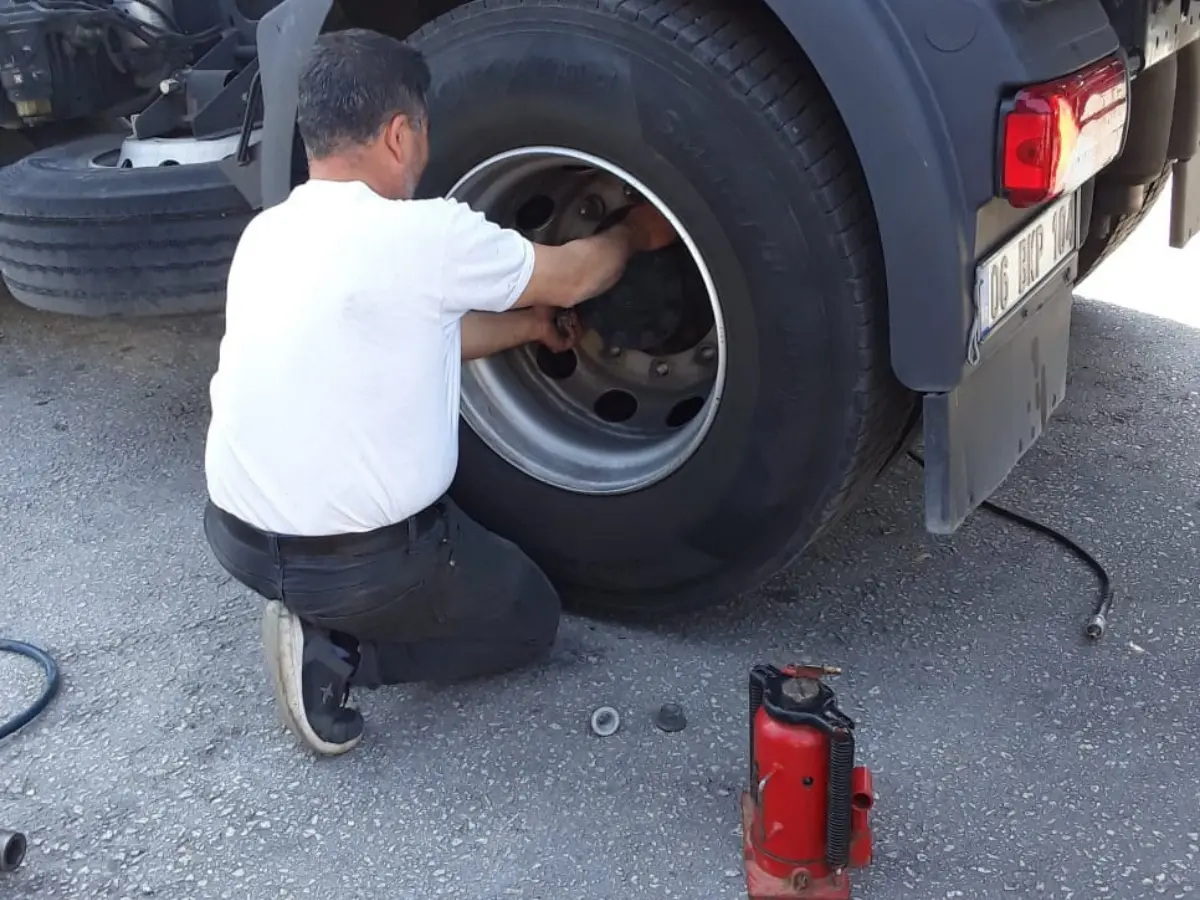 Başiskele Oto Lastikçi